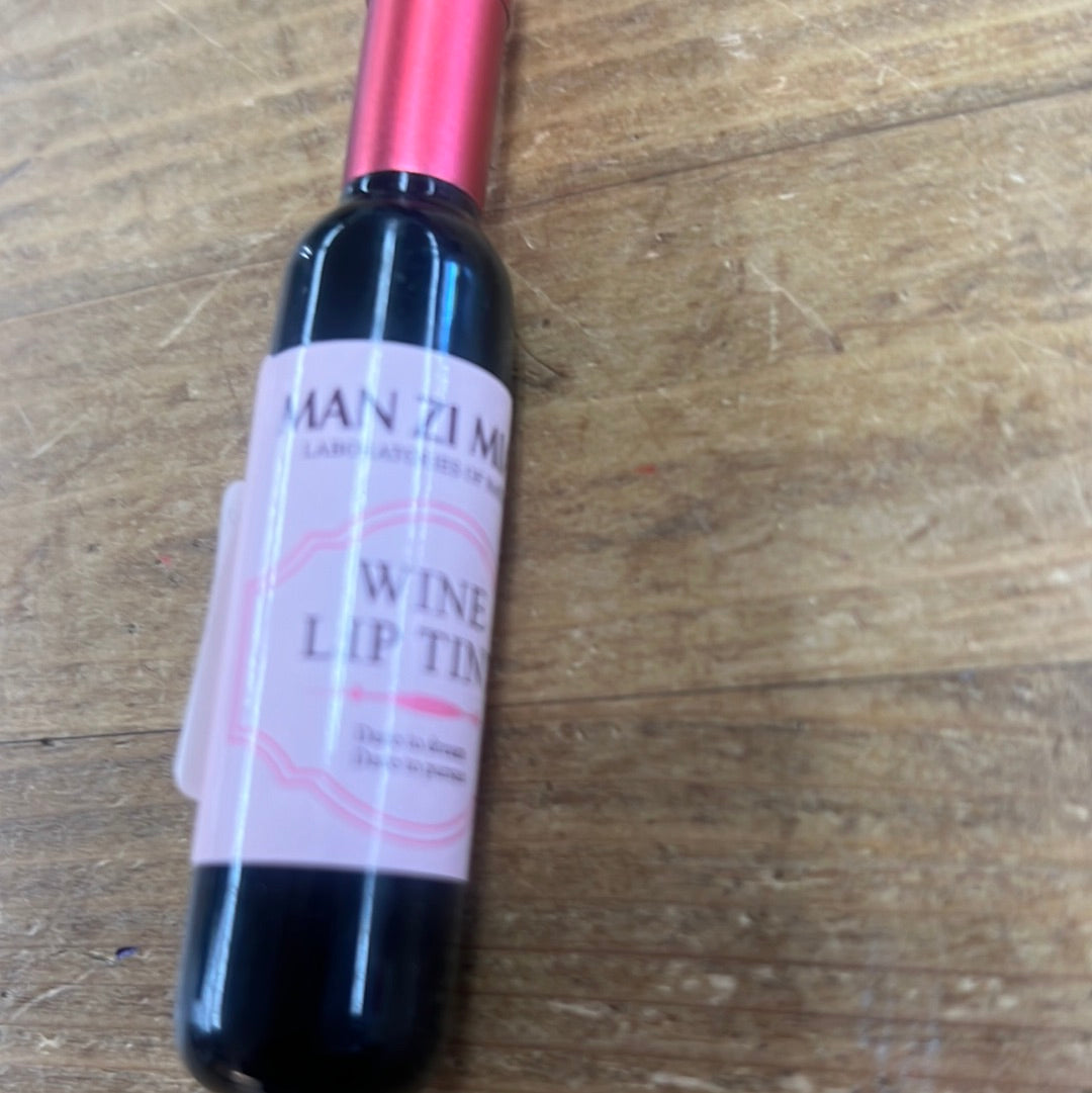 Wine lip tint