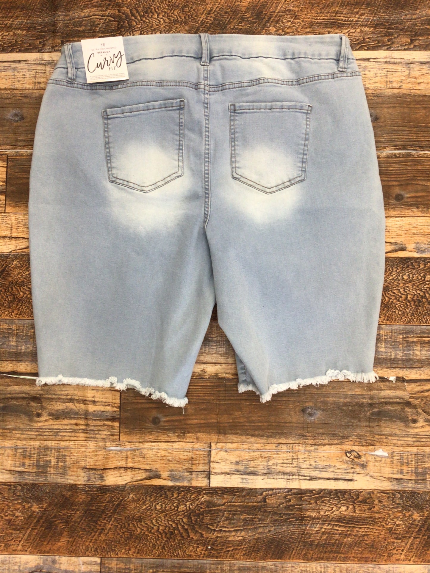 YMI Shorts curvy fit