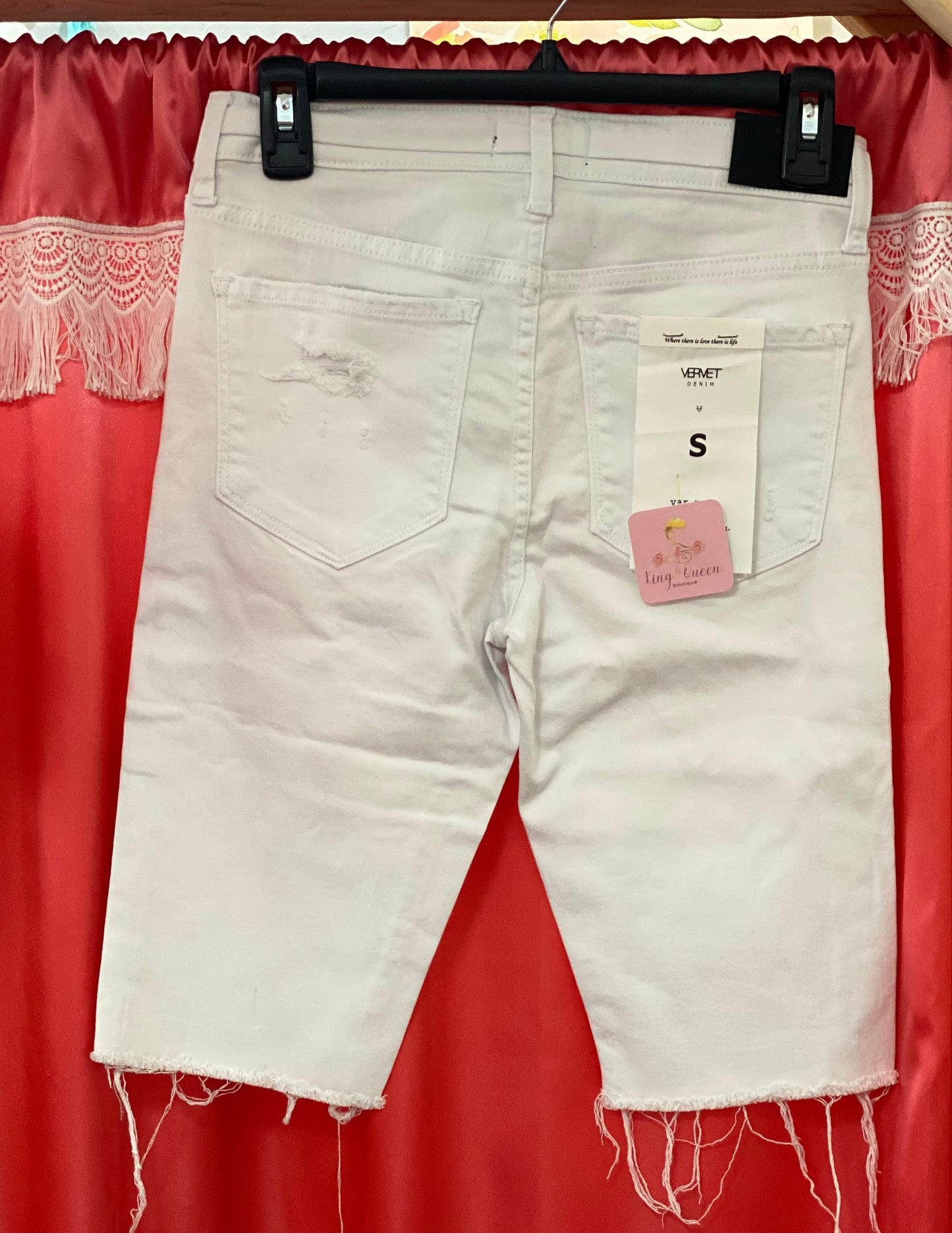 Vervet White Bermuda Shorts