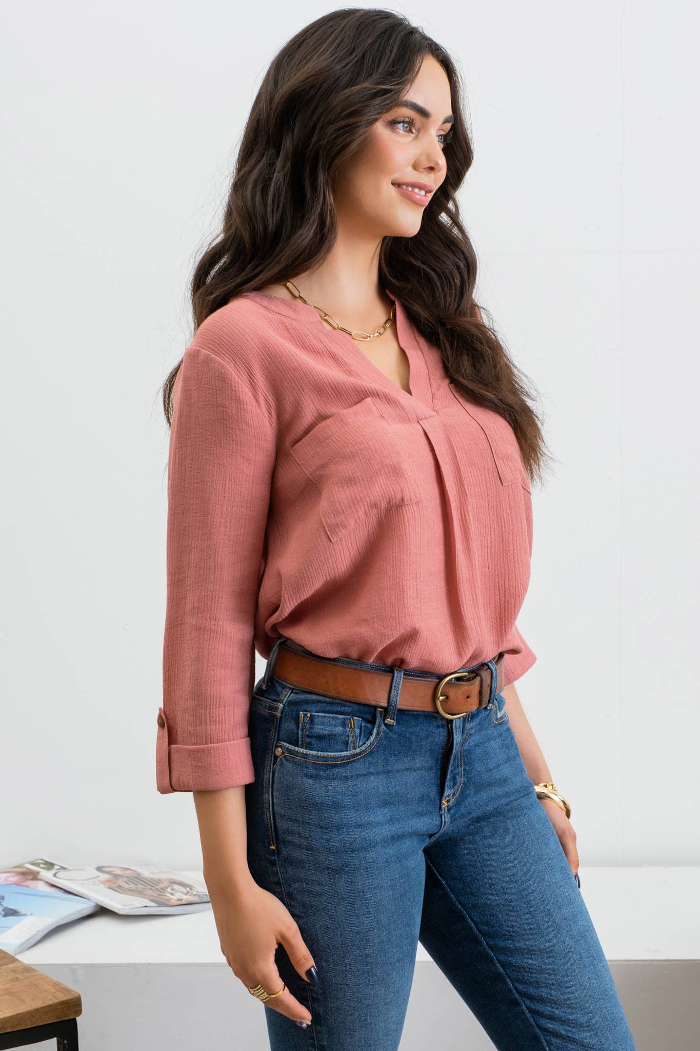 SPLIT NECK BACK BUTTON 3/4 TAB SLEEVE TOP: BLUSH