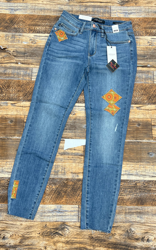 Judy Blue patch jeans