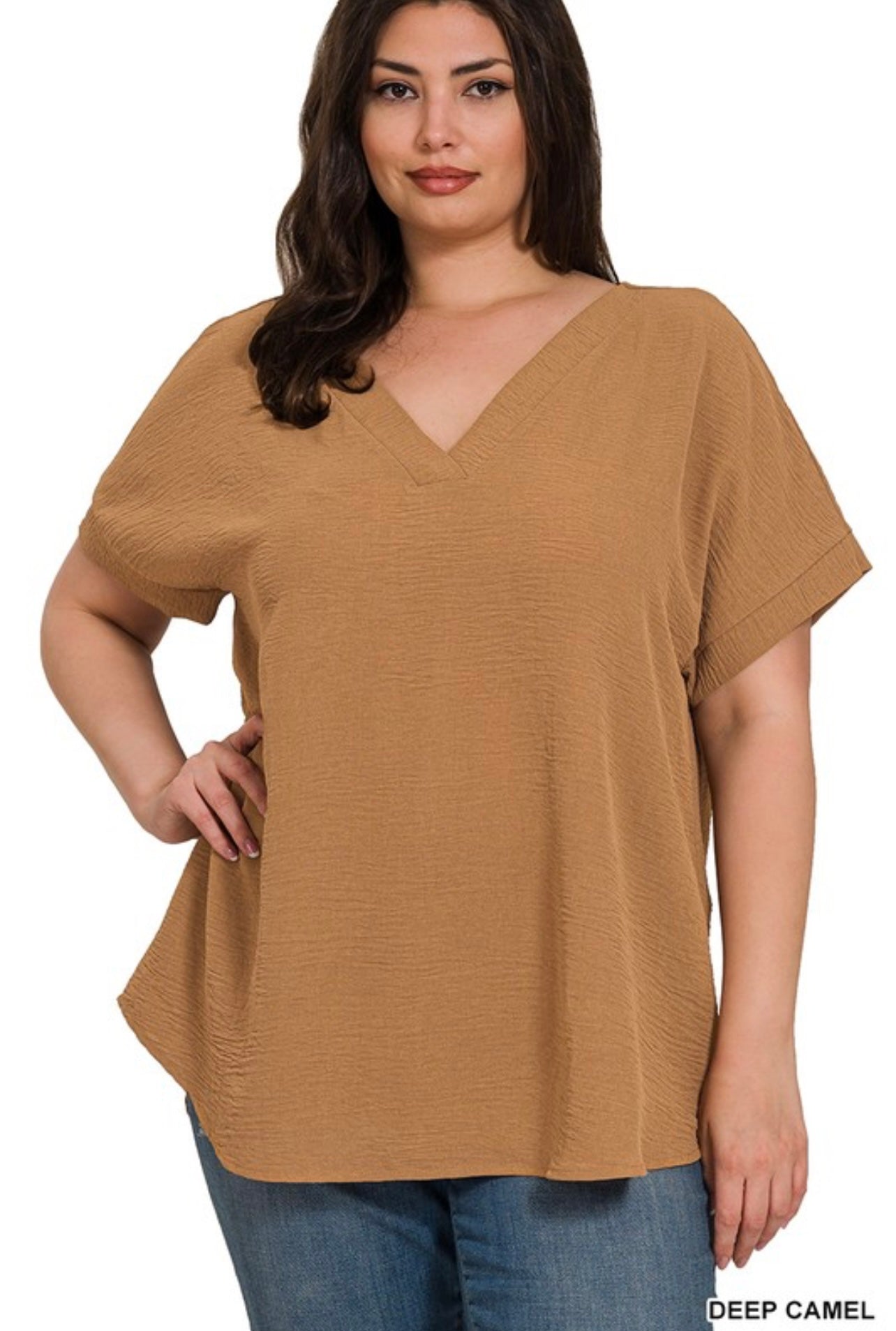 V-neck camel top curvy