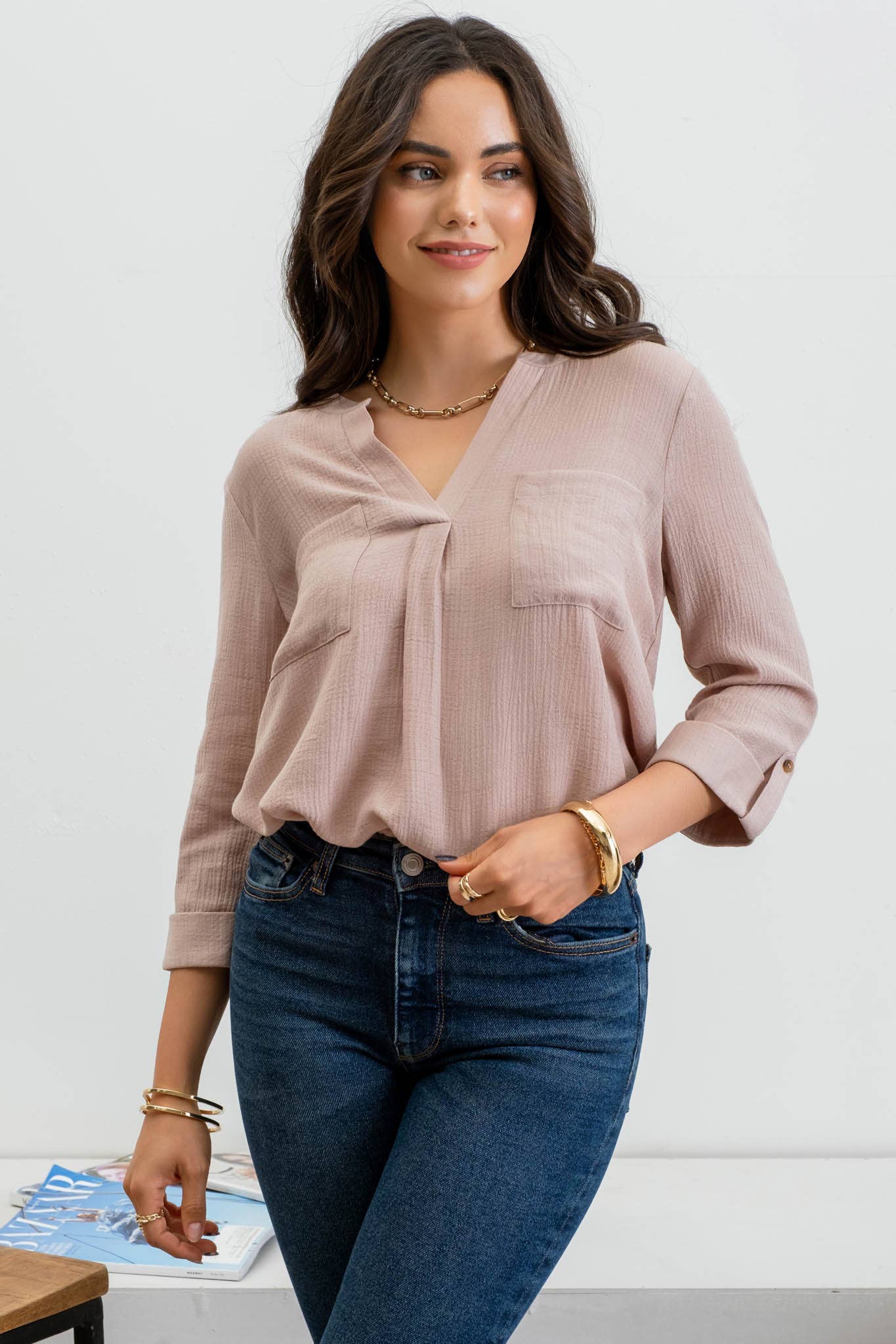 SPLIT NECK BACK BUTTON 3/4 TAB SLEEVE TOP: BLUSH