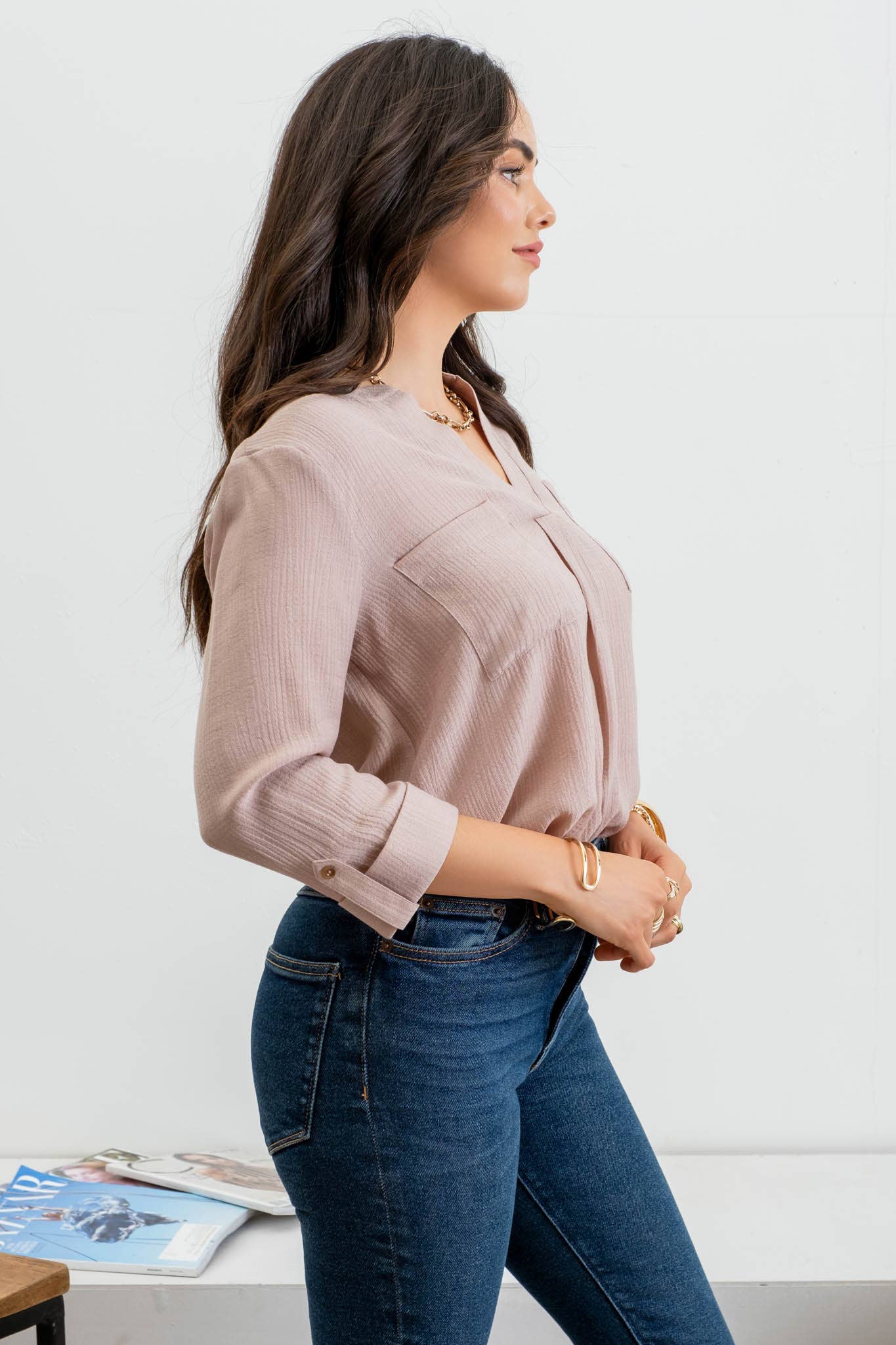 SPLIT NECK BACK BUTTON 3/4 TAB SLEEVE TOP: BLUSH