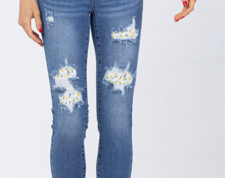 Lemon patches Judy blue jeans